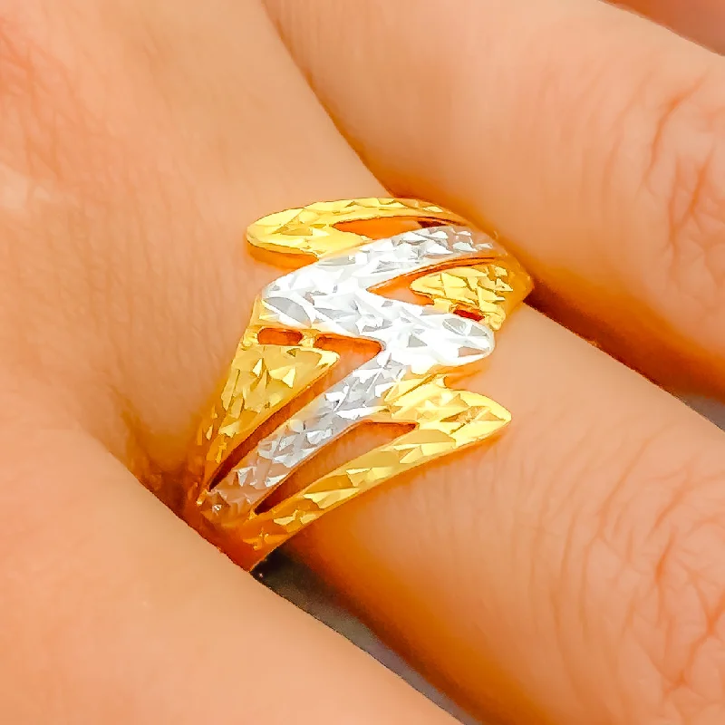 Antique-style rings for women-Distinct Bright Lightning 22k Gold Ring