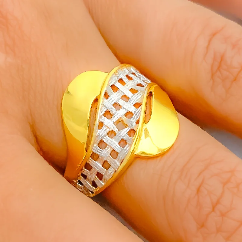 Trendy statement rings for every occasion-Mod Netted Two-Tone 22k Gold Ring