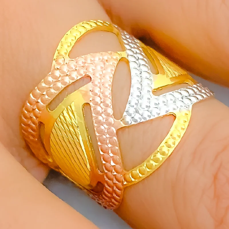 Contemporary rings for women-Dressy High Finish 21K Gold Curved Ring