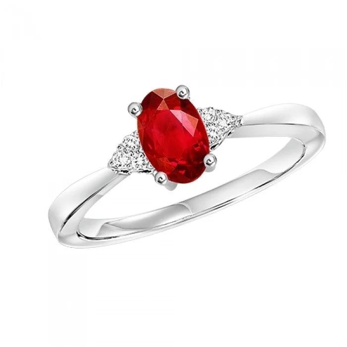 Classic engagement rings with round diamonds-Garnet Ring with Trios of Side Diamonds