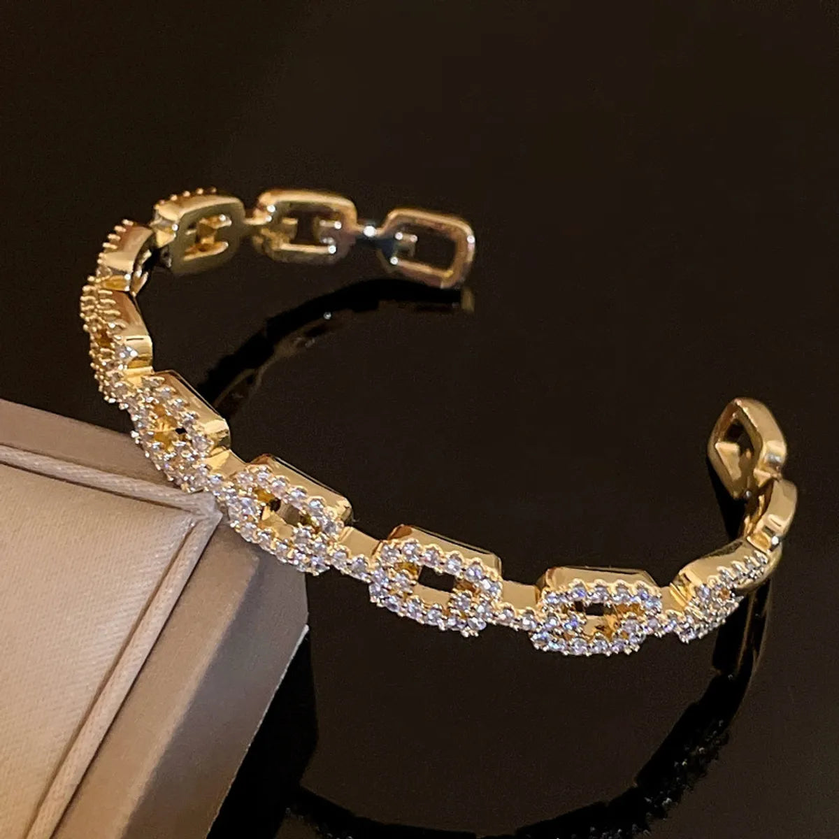 17# Bracelet-Golden Chain Jumpsuit